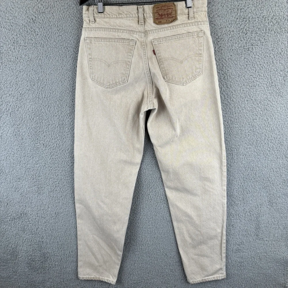 Vintage Levis 550 Jeans Mens 33x34 Beige Denim Relax Tapered Made USA 90s 1992